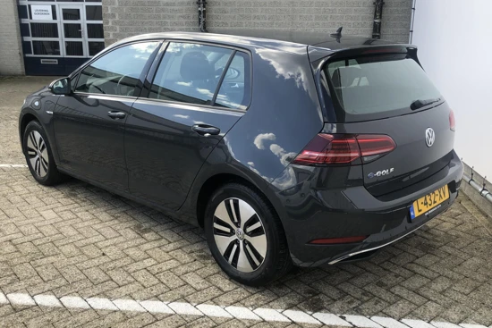 Volkswagen e-Golf e-Golf