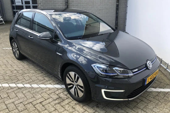 Volkswagen e-Golf e-Golf