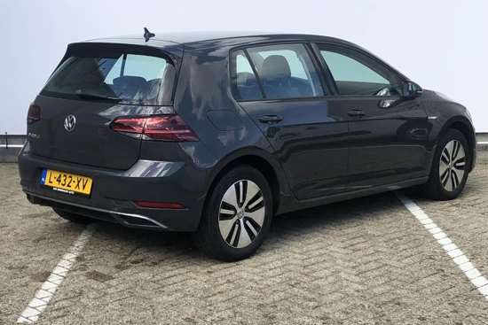 Volkswagen e-Golf e-Golf