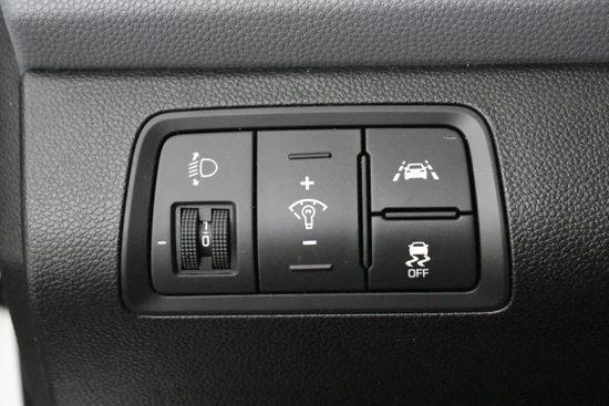 Hyundai i20 1.2 HP 85PK i-Motion | Trekhaak | Cruise Control | Airco | Radio incl CD Speler | Parkeersensoren Achter | Elektrische Ramen V+A