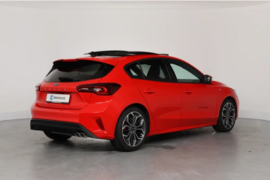 Ford Focus 1.0 EcoBoost Hybrid ST Line X | Direct Leverbaar | Panorama Dak | Drivers Assistance Pack | Winterpack | 18'' Lichtmetalen Velge