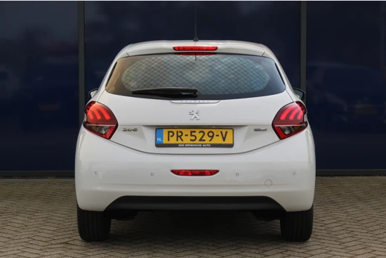 Peugeot 208 1.2 110PK ALLURE | CRUISE | NAVI | DAB+ | CARPLAY | BLUETOOTH | CLIMATE