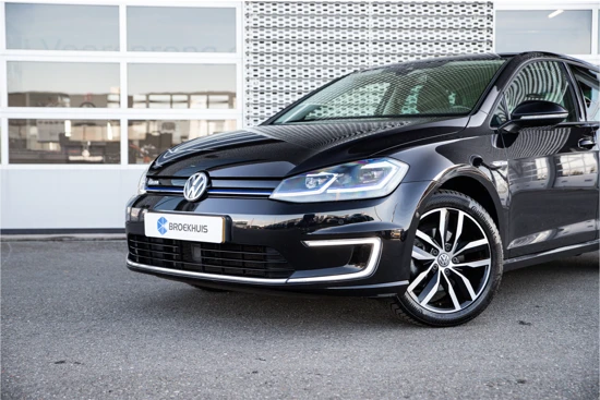 Volkswagen e-Golf | Lederen bekleding | Warmtepomp | 17" |