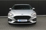 Ford Focus 1.0 125pk ST Line 5-deurs | 100% dealer o.h. | Camera | Keyless | Winter-pack | Privacy glass