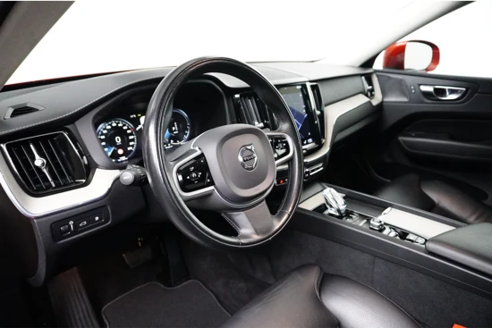 Volvo XC60 T8 Inscription | Adaptive Cruise | Harman Kardon | Panoramadak | HUD | Trekhaak | Getint Glas | 22 Inch