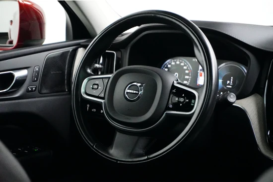 Volvo XC60 T8 AWD Inscription | Adaptive Cruise | Harman/Kardon | 360° Camera | Panoramadak | HUD | Trekhaak | Getint Glas | 22 Inch