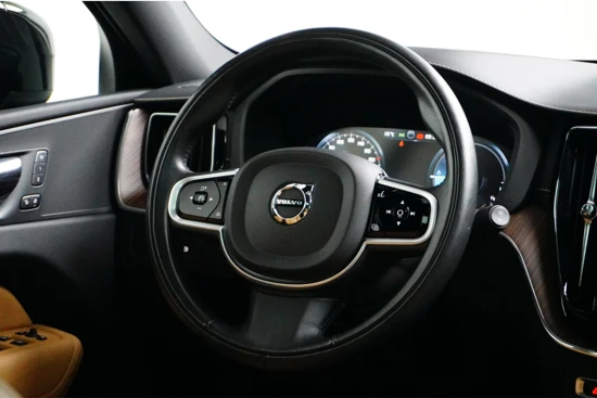 Volvo XC60 T6 Inscription | Adaptive Cruise | Stoelverkoeling | Panoramadak | Standkachel | Getint Glas | 20 Inch