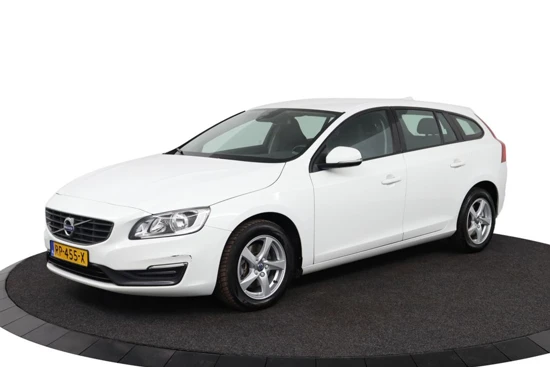 Volvo V60 T2 Polar | Climate Control | High Performance Audio | Cruise Control | Parkeersensoren achterzijde |