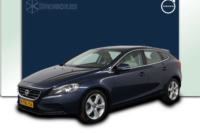 Volvo V40 T4 Summum | Elektrisch verstelbare voorstoel | Trekhaak vast | Lederen interieur | Stoelverwarming | Climate Control | High Perf