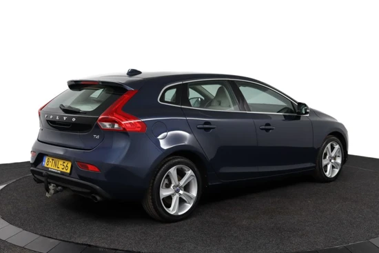 Volvo V40 T4 Summum | Elektrisch verstelbare voorstoel | Trekhaak vast | Lederen interieur | Stoelverwarming | Climate Control | High Perf