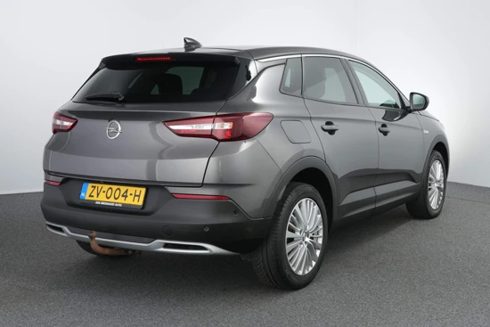 Opel Grandland X 1.2 Turbo Business Executive