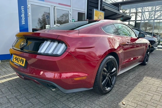 Ford Mustang Fastback 2.3 EcoBoost Automaat 315 PK | LEDER| CAMERA| STOELVERWARMING/VERKOELING| NAVIGATIE| CRUISE CONTROL| CLIMATE CONTROL| K