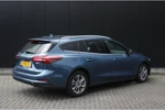 Ford Focus Wagon 1.0 125pk Hybrid Titanium | NL Auto | Camera | Winter-Pack | DAB | Parkeer assistent | LED