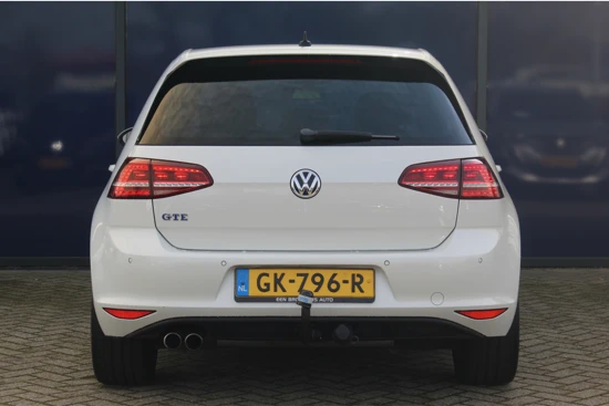 Volkswagen Golf 1.4 TSI GTE | Adaptive Cruise C. | 18" LMV | Trekhaak| Navi | Climate | PDC V+A |