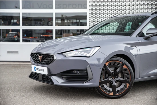 CUPRA Leon Sportstourer 1.4 e-Hybrid VZ Copper Edition | Lederen bekleding | verlengde garantie | elektr. trekhaak |