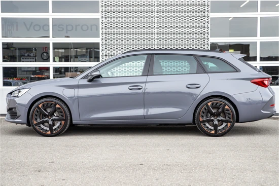 CUPRA Leon Sportstourer 1.4 e-Hybrid VZ Copper Edition | Lederen bekleding | verlengde garantie | elektr. trekhaak |