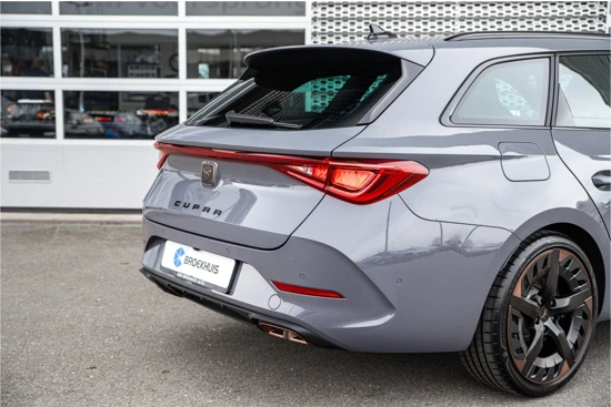 CUPRA Leon Sportstourer 1.4 e-Hybrid VZ Copper Edition | Lederen bekleding | verlengde garantie | elektr. trekhaak |