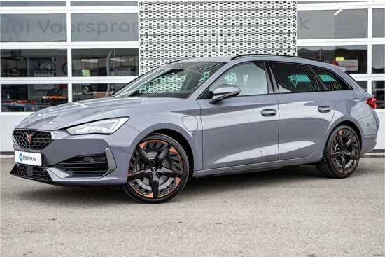 CUPRA Leon Sportstourer 1.4 e-Hybrid VZ Copper Edition | Lederen bekleding | verlengde garantie | elektr. trekhaak |