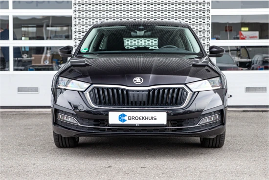 Škoda Octavia Combi Business Edition Plus 1.4TSI 204pk PHEV | Head-up | 18" |