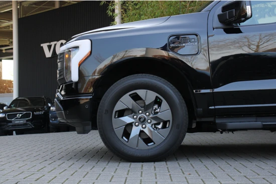 Ford USA F-150 Lightning Lariat Extended Range | 3500kg trekgewicht! | Schuifdak | 360 Camera | Adaptive Cruise | B&O audio | Keyless | Stoelve