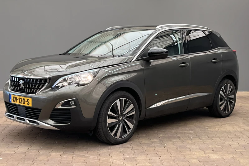 Peugeot 3008 1.2 130PK Allure | Automaat | Trekhaak | Elek.Stoel | Camera | Stoel.Verw | 19'' Lichtmetaal |