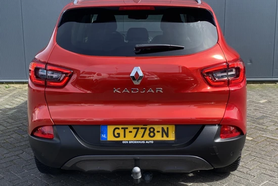 Renault Kadjar 1.2 130pk TCe Bose | Panoramadak | Dodehoek detectie | 19'' velgen | Trekhaak | LED