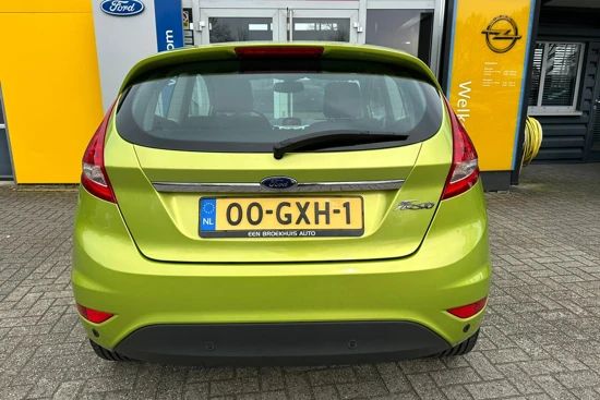 Ford Fiesta 1.25 82PK TITANIUM | 1E EIGENAAR| CLIMATE CONTROL| CRUISE CONTROL| PARKEERSENSOREN| LICHTMETALEN VELGEN| DEALERONDERHOUDEN!|