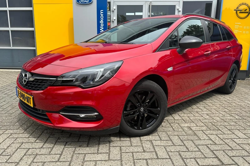 Opel Astra Sports Tourer 1.2 TURBO 110 PK EDITION+ | CAMERA| AGR-COMFORTSTOEL| CRUISE CONTROL| NAVIGATIE| DAB|