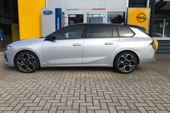 Opel Astra Sports Tourer 1.2 Turbo 130pk 8-traps automaat |AFNB. TREKHAAK| | NAVIGATIE PRO| MATRIX LED KOPLAMPEN| SCHUIF/KANTELDAK| ALCANTA