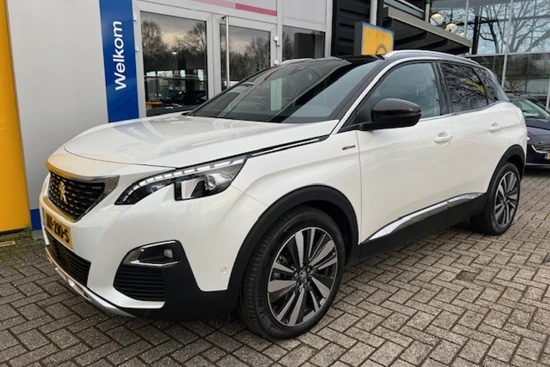 Peugeot 3008 SUV GT-Line 1.2 PureTech 130PK | NAVIGATIE| DAB| CLIMATE CONTROL| CRUISE CONTROL| KEYLESS START & ENTRY| 19" VELGEN| PARKEERSENS