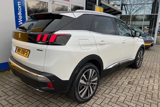 Peugeot 3008 GT-Line 1.2 130PK | NAVIGATIE| DAB| CLIMATE CONTROL| CRUISE CONTROL| KEYLESS START & ENTRY| 19" VELGEN| PARKEERSENS. V+A| TOPSTA