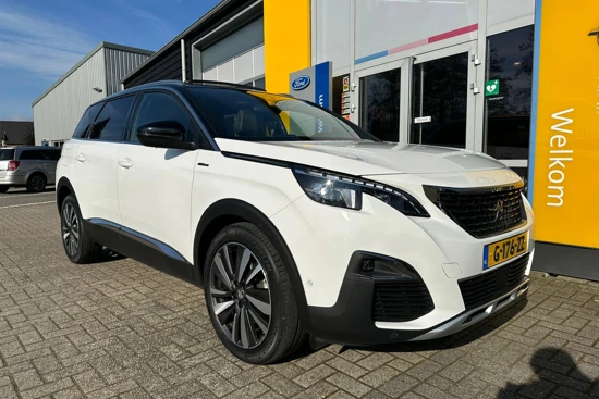 Peugeot 5008 GT-line 1.2 TURBO 130pk |7 PERSOONS | CRUISE CONTROL |SCHUIF/KANTELDAK |CAMERA |NAVIGATIE | KEYLESS | 19" VELGEN| NIEUWSTAAT!