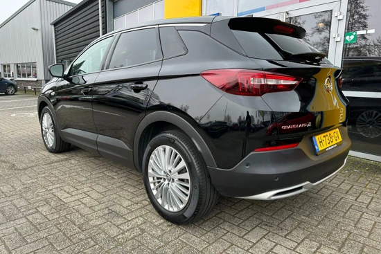 Opel Grandland X 1.2 Turbo 130PK INNOVATION+ AUTOMAAT | AGR COMFORTSTOELEN| NAVIGATIE| CRUISE CONTROL| CAMERA| PANORAMADAK| PARKEERSENSOREN|