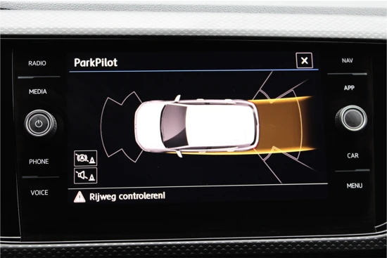 Volkswagen T-Cross 1.0 TSI 95PK Life | 1e Eigenaar | Navigatie | Adaptive Cruise | Parkeersensoren | Carplay | Dodehoek Detector