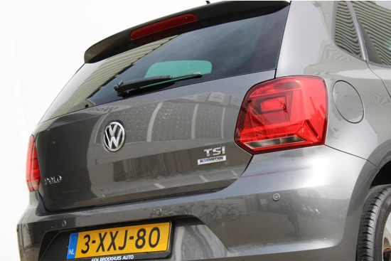 Volkswagen Polo Highline 1.2 TSI 90 pk DSG | Climatronic | Cruise control | 16"Lmv