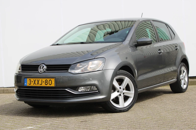 Volkswagen Polo Highline 1.2 TSI 90 pk DSG | Climatronic | Cruise control | 16"Lmv