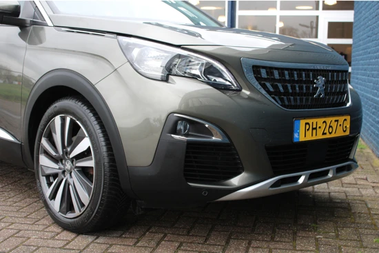 Peugeot 3008 SUV 1.2 PureTech 130pk Allure