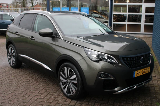 Peugeot 3008 SUV 1.2 PureTech 130pk Allure