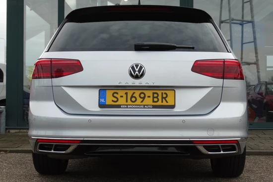 Volkswagen Passat Variant 1.5 TSI R-Line Business +