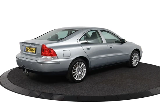 Volvo S60 2.0T | Youngtimer | Stoelverwarming | Parkassist achter |