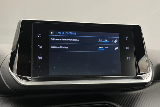 Peugeot 2008 1.2 100PK Active | Apple/Android Carplay | Airco | Cruise | Regensensor | Automatische Verlichting | LED