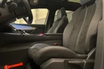 Peugeot 5008 1.6 180PK GT Pack | Trekhaak | 19'' Lichtmetaal | Stoelverwarming | 7 Persoons | Keyless | Leder\Alcantara | Navigatie | LED | D