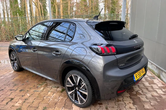 Peugeot 208 1.2 100PK GT | Virtueel Dashboard | Navigatie | Camera | Leder/Stof | Apple/Android Carplay |