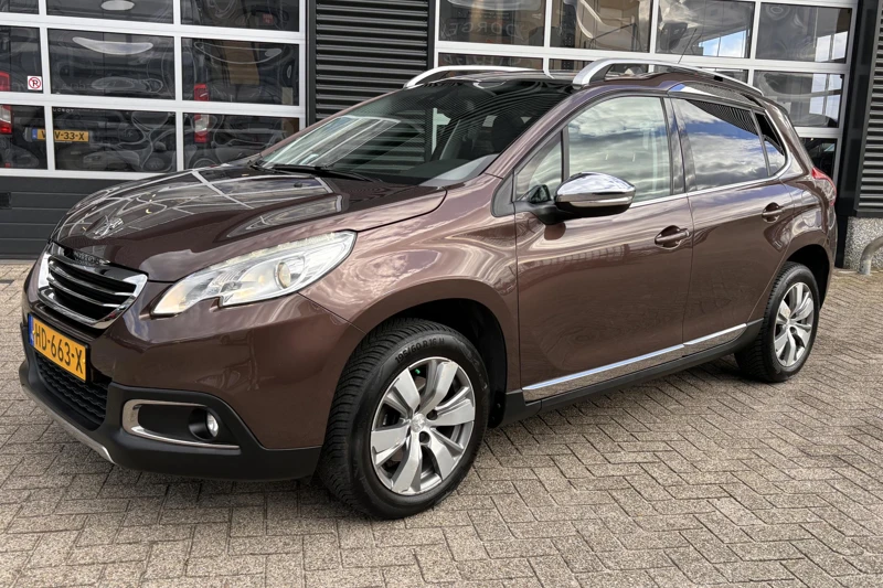 Peugeot 2008 1.2 PureTech Allure