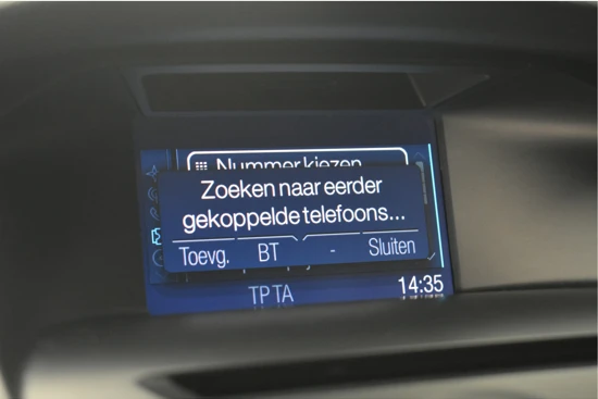 Ford Focus Wagon 1.0 EB Titanium 125pk | Navigatie | Trekhaak | Elektr. Stoelen | Stoelverwarming | All-Season | Dealeronderhouden | Voorru