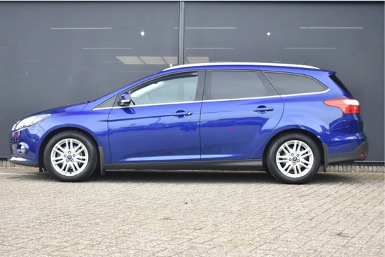 Ford FOCUS Wagon 1.0 EB Titanium 125pk | Navigatie | Trekhaak | Elektr. Stoelen | Stoelverwarming | All-Season | Dealeronderhouden | Voorruitverw