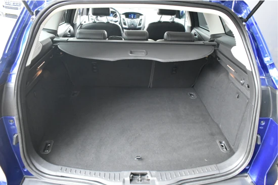 Ford Focus Wagon 1.0 EB Titanium 125pk | Navigatie | Trekhaak | Elektr. Stoelen | Stoelverwarming | All-Season | Dealeronderhouden | Voorru