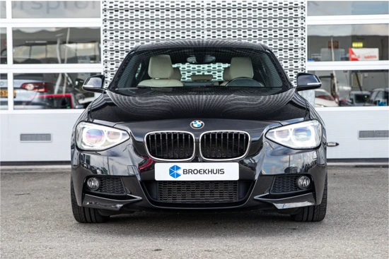 BMW 1-serie 118i High Executive | Schuifdak | Lederen bekleding |