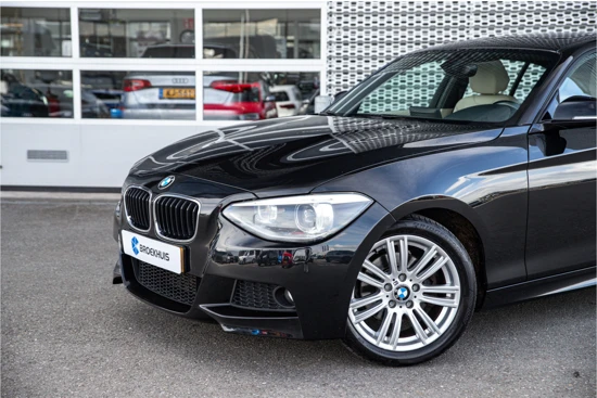 BMW 1-serie 118i High Executive | Schuifdak | Lederen bekleding |