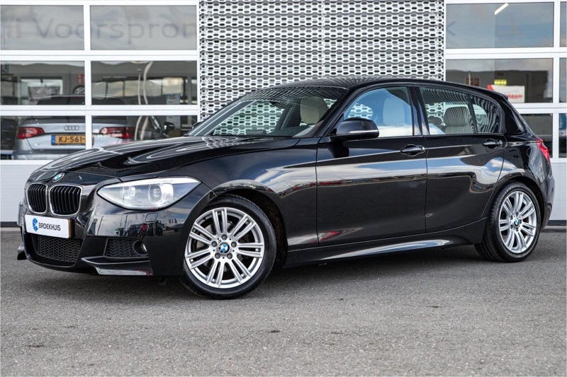 BMW 1-serie 118i High Executive | Schuifdak | Lederen bekleding |